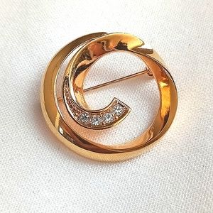 Vintage Gold Tone Swirl Broach with Rhinestones